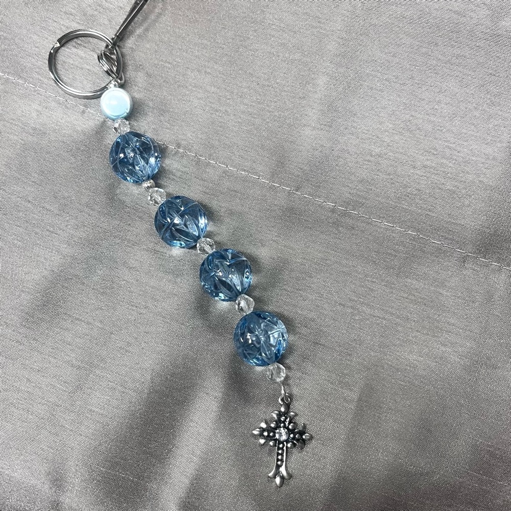 Beaded Keychain with Light Blue and Clear Faceted Beads; NWT!